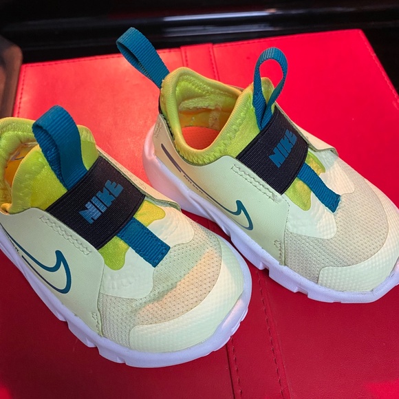 Nike Baby Toddler Summer Lime Green Slip On Flex Runners Sneakers - Picture 1 of 16